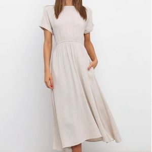 Petal and Pup Beige Quaness Dress size 6